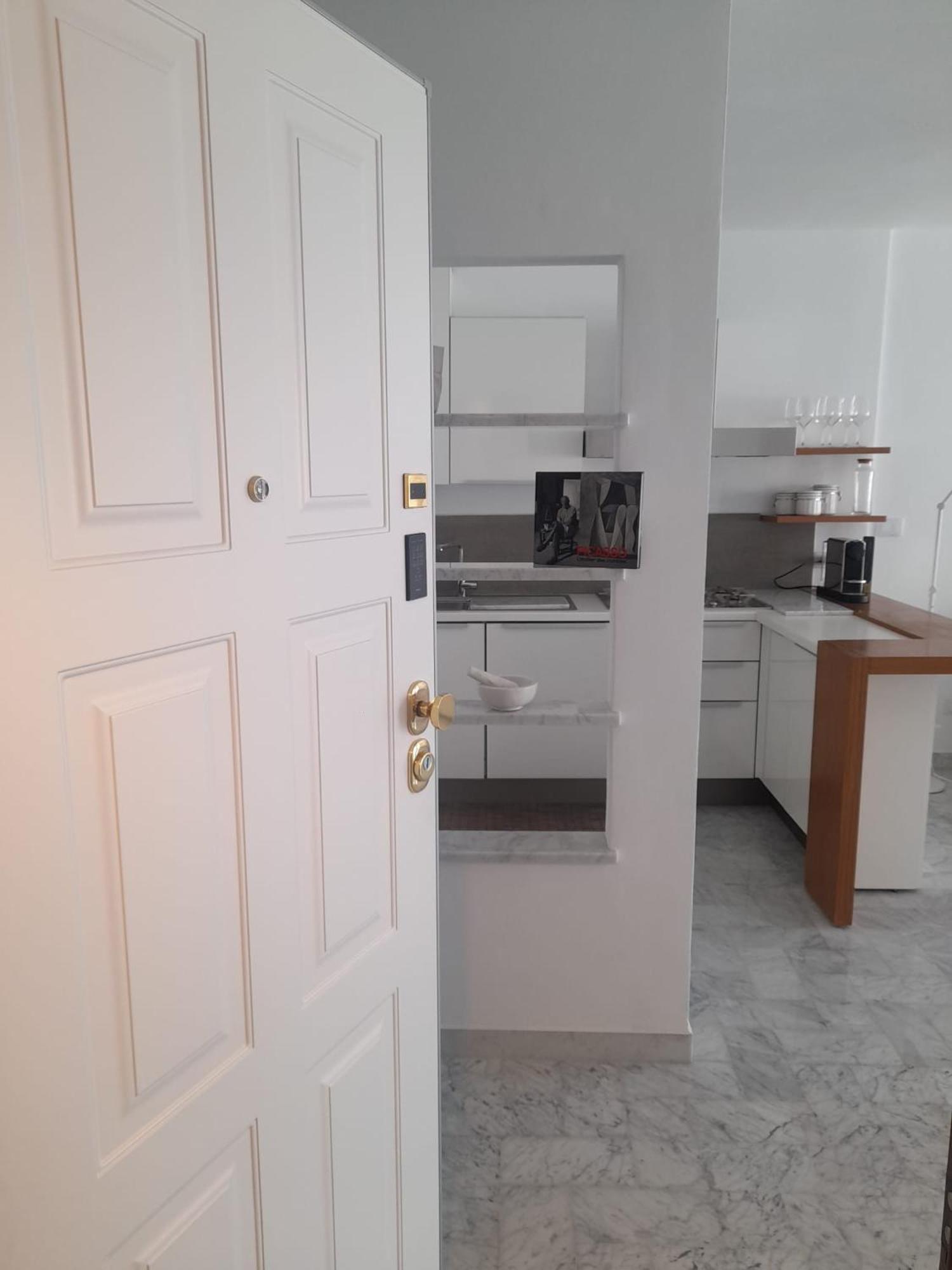 Ducale Interno 5 Apartment Genoa Bagian luar foto